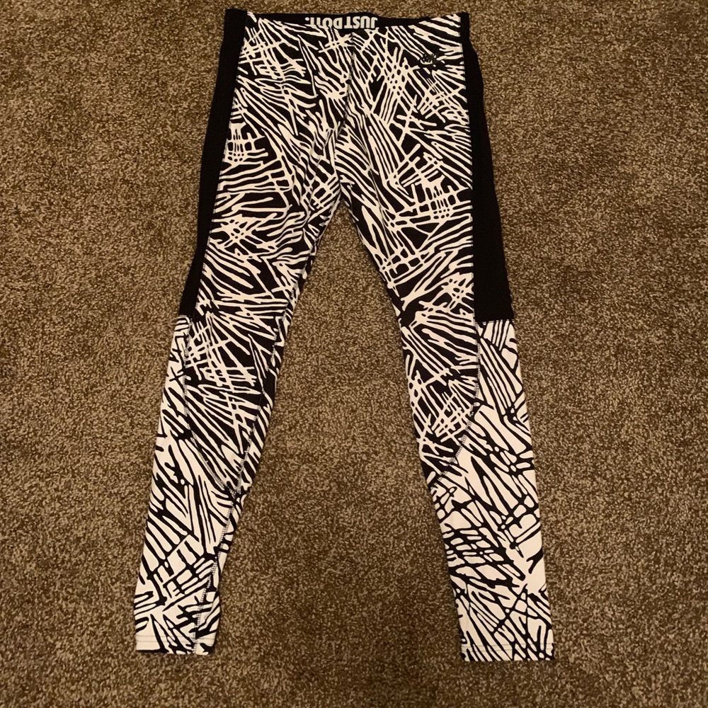 Nike leggings